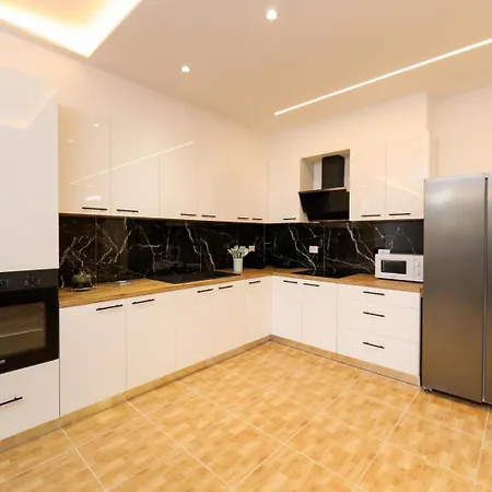 Apartmán Ej Beachfront Luxury