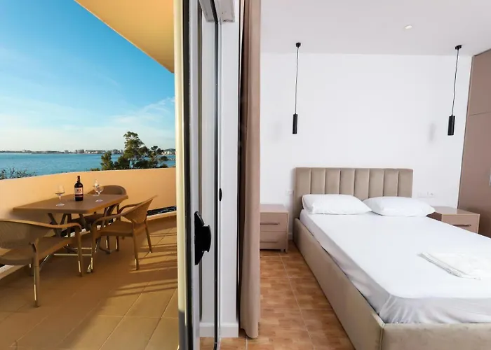 Apartman Ej Beachfront Luxury