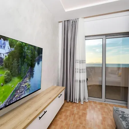 Ej Beachfront Luxury