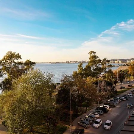 Ej Beachfront Luxury